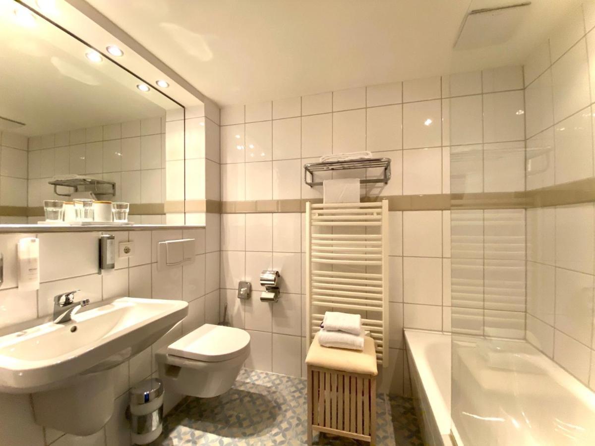Parkhotel Bielefeld Bagian luar foto