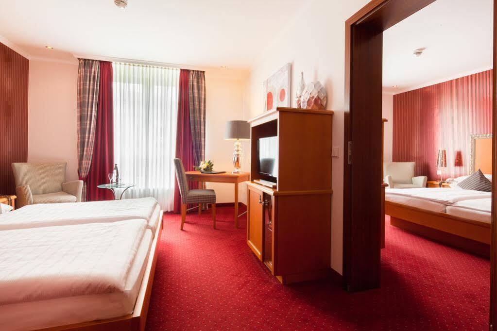 Parkhotel Bielefeld Bagian luar foto
